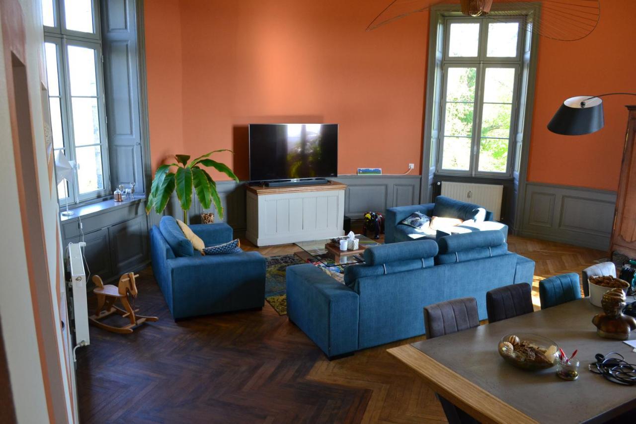 Appart'Chateau La Varenne Apartment Екстериор снимка